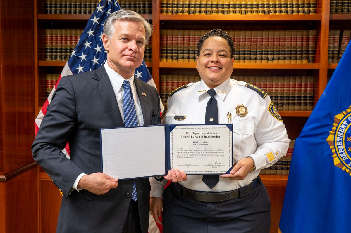 NolaHarborPD's tweet photo. #HPD's participation in Operation Clean Sweep was recently recognized by FBI Director, Christopher Wray. HPD's work alongside the FBI New Orleans Field Office, local &amp; state law enforcement agencies showcases our commitment to collaboration and partnership. #HonorPrideDedication https://t.co/qUHKbcWn7j