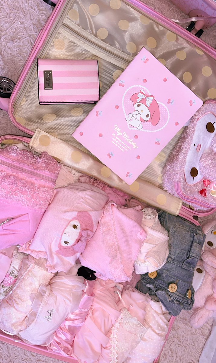sabrina ♡ྀི tweet media