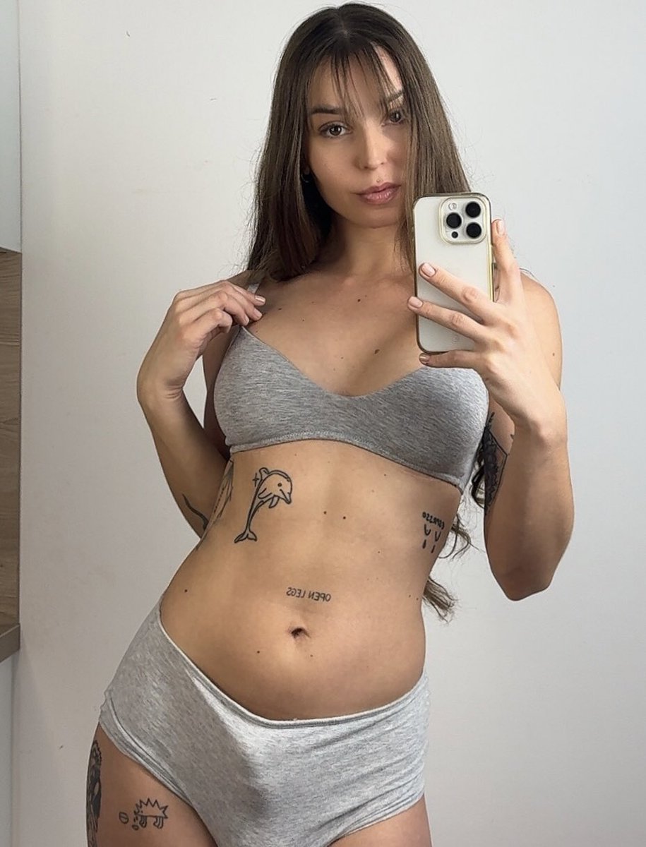 Amy 🏳️⚧️ tweet media