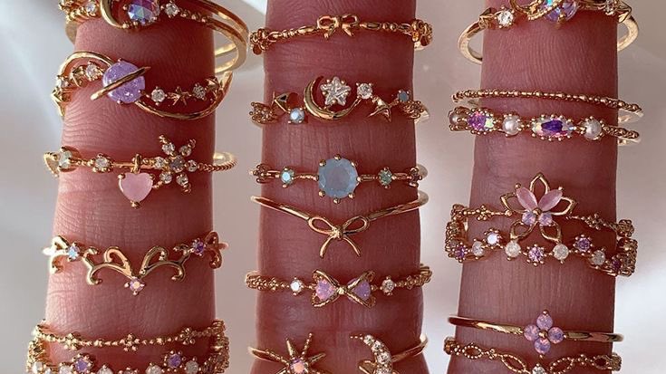 gold rings ✨