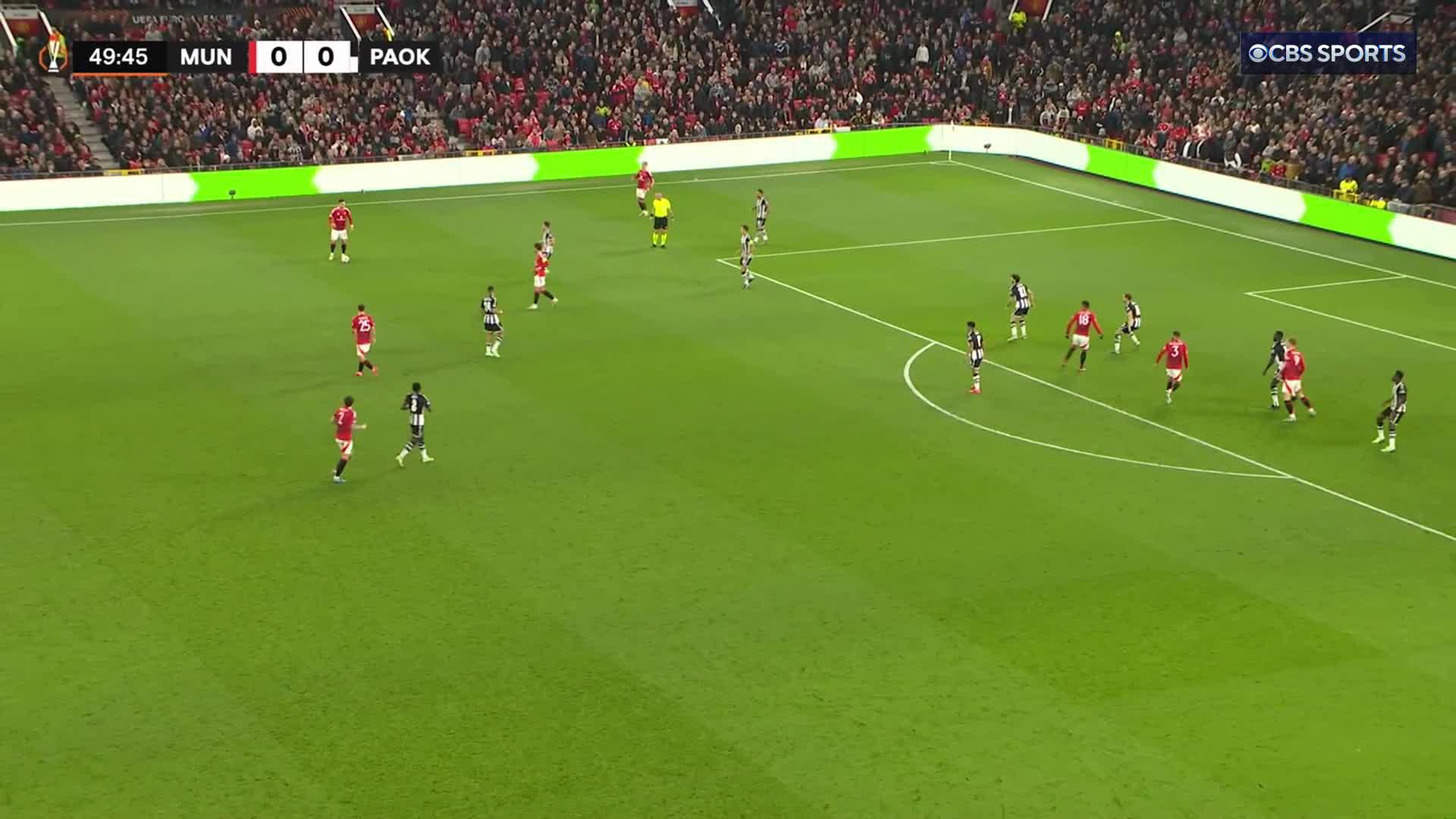 Amad Diallo at the back post to head it home for Manchester United 💥