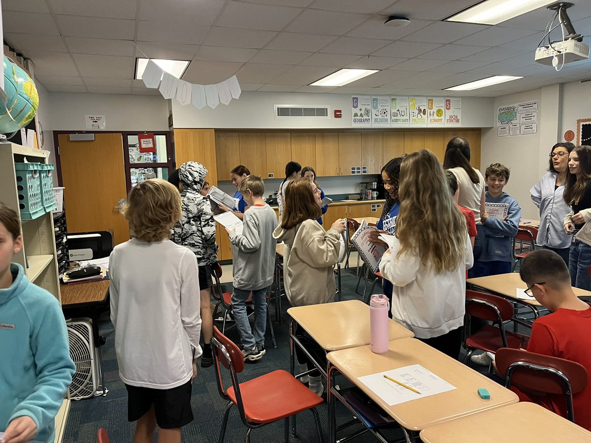 Meaghan Stanton tweet media