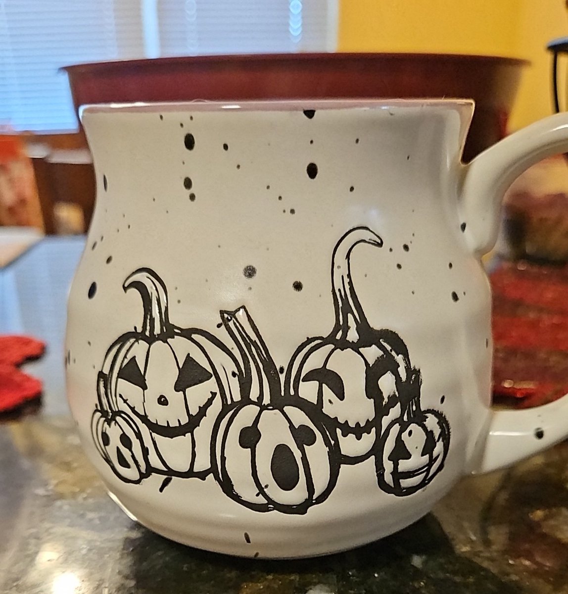 SammyPanda_'s tweet photo. A bit late but this is my mug of the week!
#mugoftheweek #mugcollector #coffeemug https://t.co/qgsxlem1kq