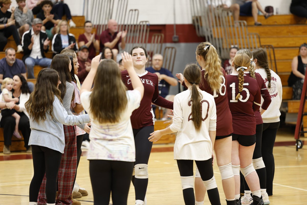 PhotogSmitty's tweet photo. @hopedalevball  defeat @CMHS_VB in the #sweet16 round 3-1.  @MassGHSVB The lady Crusaders had an amazing season!  Congratulations,  Both teams can download photos here.  
👇👇👇👇👇👇👇👇
https://t.co/WCcUMuHtgv https://t.co/8JsQlztZfi