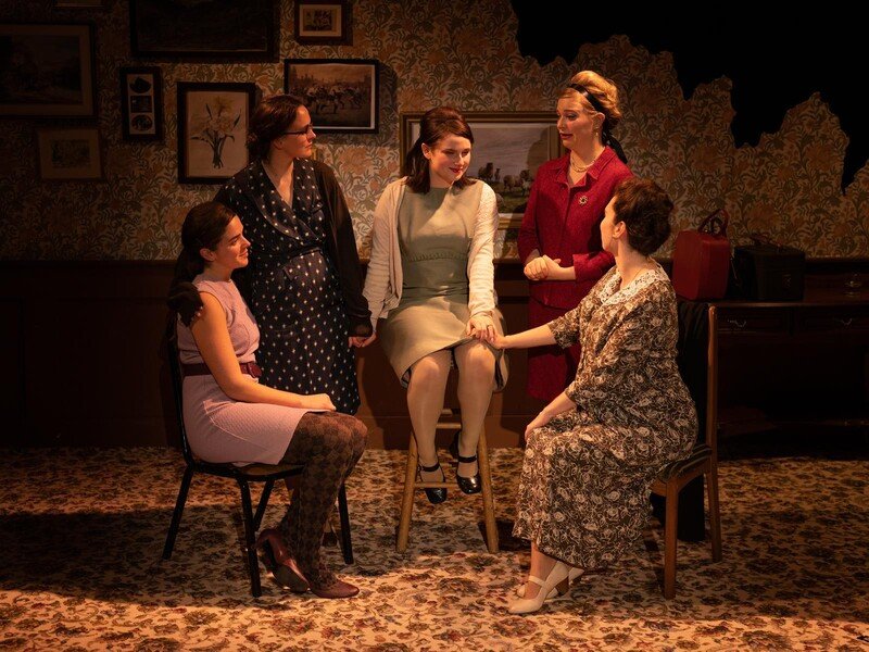 "A phenomenally powerful piece of theatre" ★★★★

Penny reviews The Revlon Girl at <a href="/OSOArtsCentre/">OSO Arts Centre</a>: theatreandtonic.co.uk/blog/the-revlo…