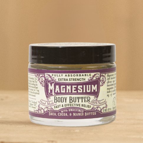 ETHYSTskincare's tweet photo. Did you know? 

Peppermint is anti-inflammatory and has been found to boost energy and alertness. Studies even show peppermint scent can enhance physical performance and reduce fatigue.

Plus, a little Magnesium Butter and Peppermint are one of the best antidotes for headaches!

Do you use Peppermint oil?