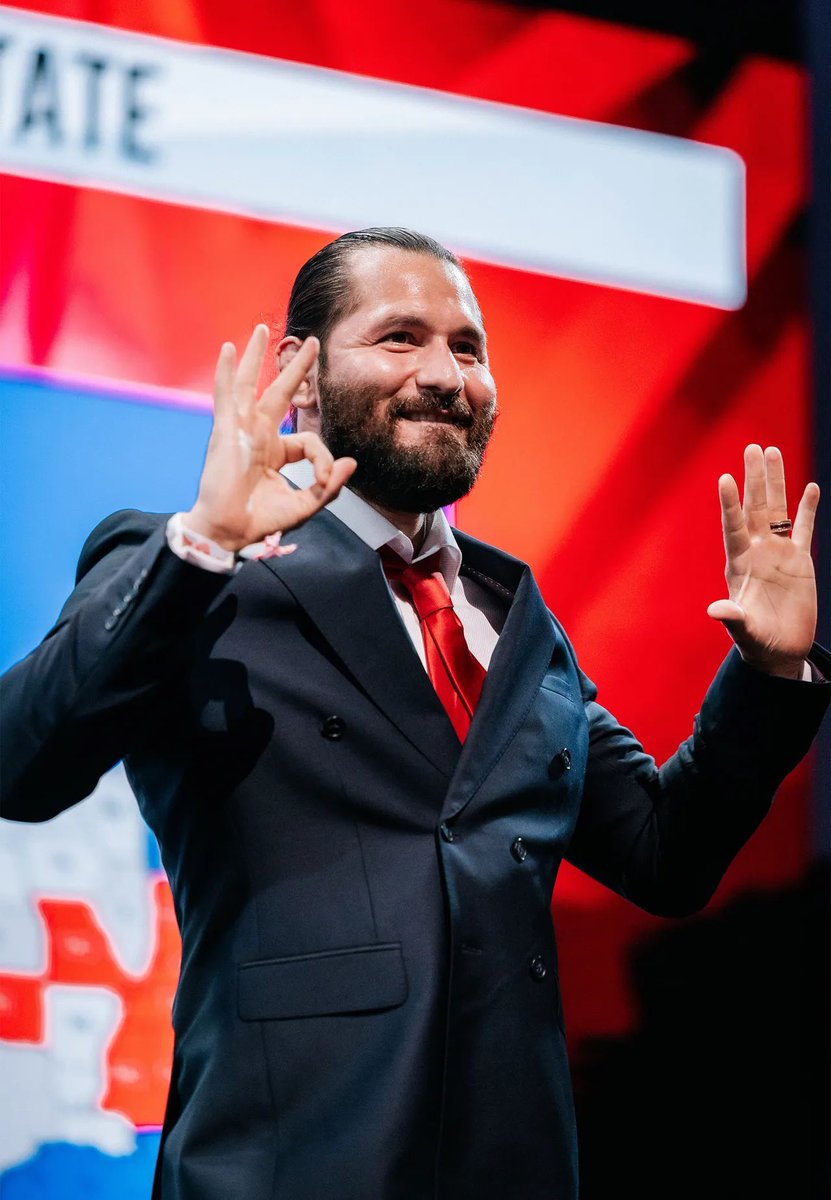 GamebredFighter's tweet photo. Miami-Dade County turned RED For the first time since ‘88!!! Welcome to Trump County 305. 🇺🇸🌴🫡 Big thanks to @patrickbetdavid @pbd.podcast https://t.co/V8xrlJLDv5