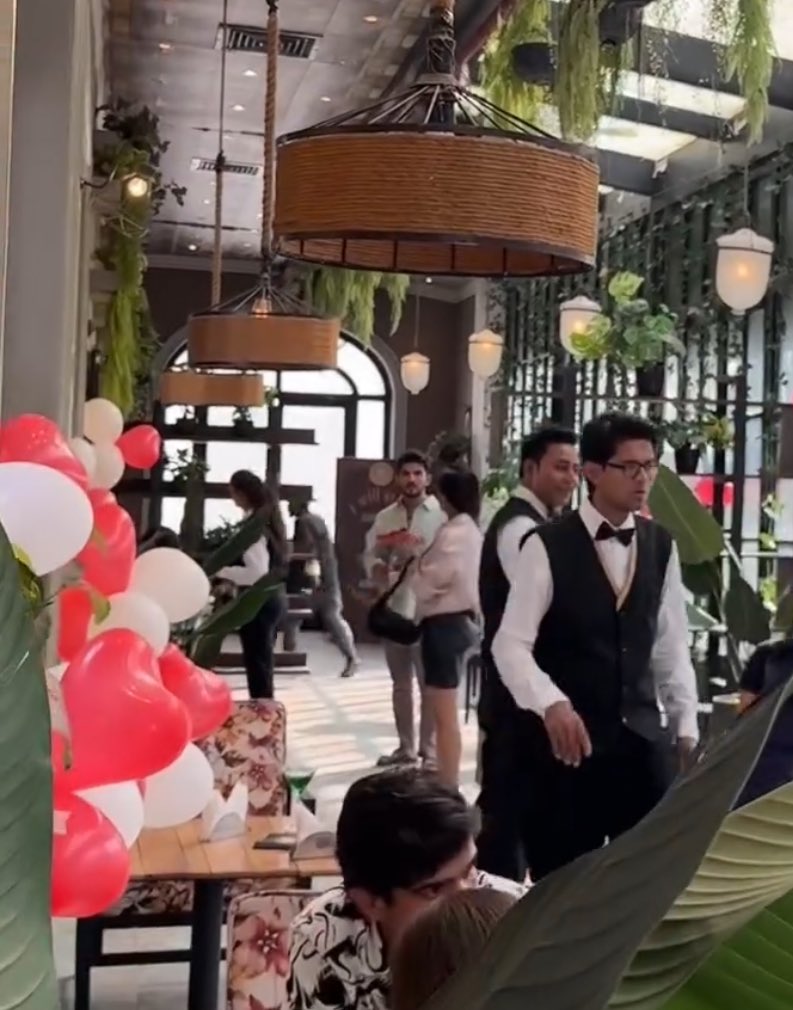 ArjunBijlaniFC (@arjunbijlanifc) on Twitter photo It’s always pleasure to see him on set #ArjunBijlani shooting for something new.. <a href="/Thearjunbijlani/">Arjun Bijlani</a> can we have details abt this It’s always pleasure to see him on set #ArjunBijlani shooting for something new.. <a href="/Thearjunbijlani/">Arjun Bijlani</a> can we have details abt this