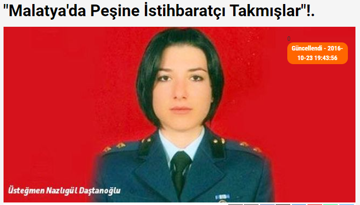 militerenstitu's tweet photo. Nazlıgül üsteğmen Atatürk'ten taviz vermeyen bir subaydı.  

Görevli iken gönül verdiği bir astsubay ile evliydi.
Artık çoğu askeri birlikte özellikle Hava Kuvvetleri Komutanlığı'nda,  gücü ellerine geçiren Fetullahçı çete istemediklerine, sistem dışına atmak istediklerine hemen bir kulp bulmakta, bunu isimsiz mektuplar ve internet üzerinden yaptıkları safsata yayınlarla hedefleriyle ilgili algı yaratıp taçlandırıyorlardı.
Bunun için en çok kullandıkları yöntem "belden aşağı" vurmaktı. İftiralarında sınır tanımıyorlardı!
Bu şekilde yüzlerce personelin yaşamını kararttılar.
Nazlıgül üsteğmene önce eşinin astsubay olmasından kaynaklı saldırıya başladılar.
Öyle adice şeyler yazıyorlardi ki.
Ailenin huzuru kalmadı, boşandılar.
Ama Fetullahçı çete saldırılarını durdurmadılar.
Artık Kayseri'de görevli Nazlıgül'ün çilesi bitmemişti.
Amiri olan Fetullahçı çeteye hizmet eden general Cahit Bakır'ın yoğun baskısına maruz kalıyordu. Psikolojisi iyice bozulmuştu.
Konuyla ilgili 15 Temmuz sonrası firar ederken yakalanıp FETÖ'den tutuklanan Cahit Bakır konuyla ilgili günah çıkartmak için basına bir mektup göndermişti.

Bakınız!

Haber link: https://t.co/TQ2JZnzg1B