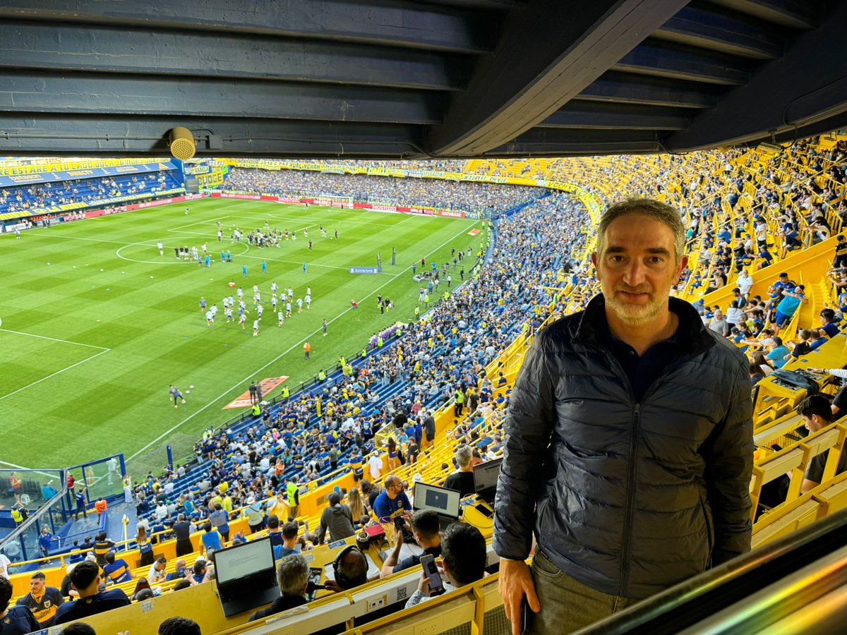 f_paulon's tweet photo. Celebrando el Día del Periodista Deportivo, agradeciendo a la vida seguir cumpliendo sueños, transitar caminos que anhelaba en mi Ceres natal y dejar que la vida siga sorprendiendome. https://t.co/B4X2hnHy3b