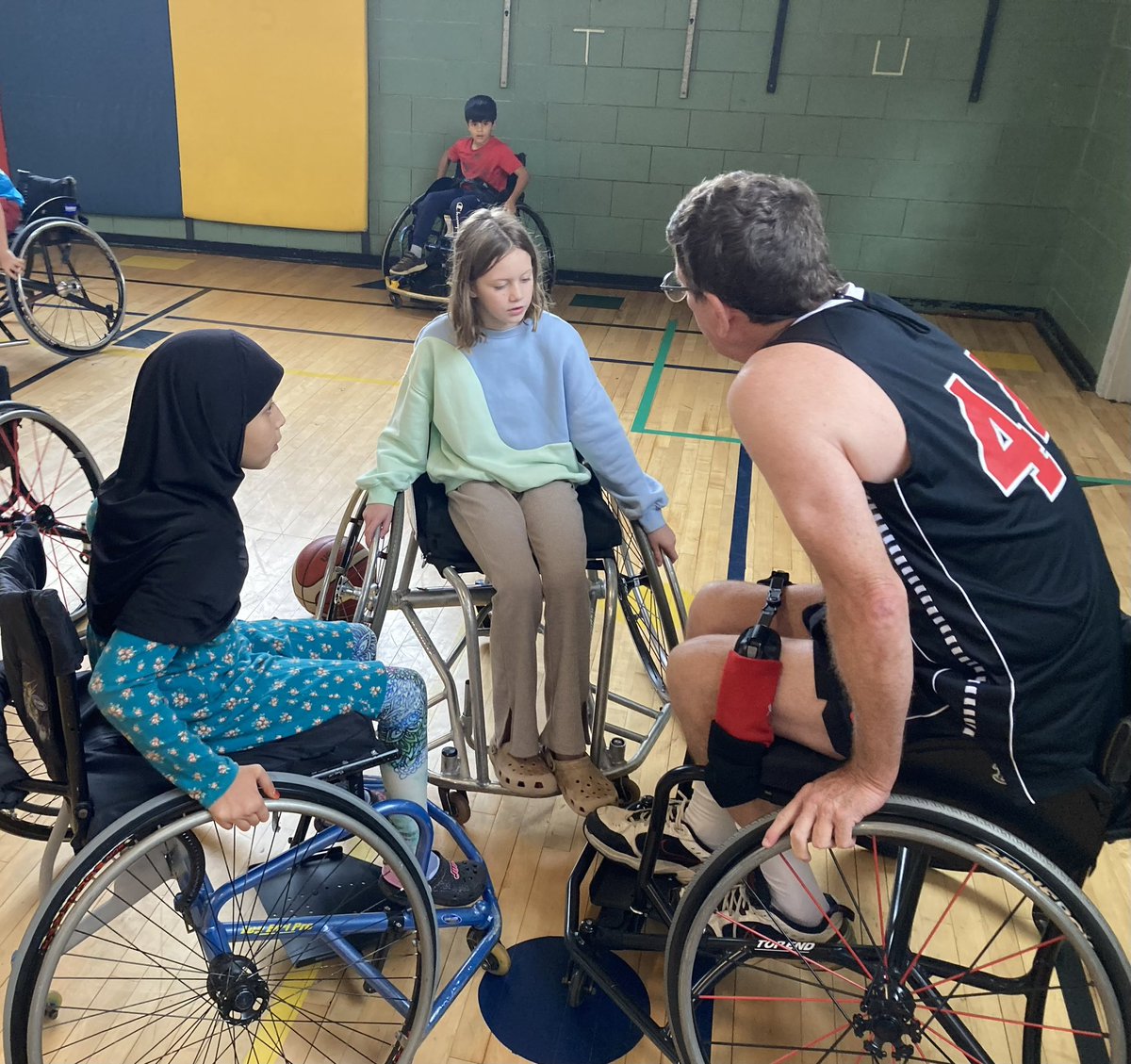 Thank you Cville Cardinals for presenting to our fourth grade Reading Stars! We loved making real world connections to our learning as we explored the question, “How do you use your sense to navigate the world?” <a href="/CvilleSchools/">Charlottesville City Schools</a>