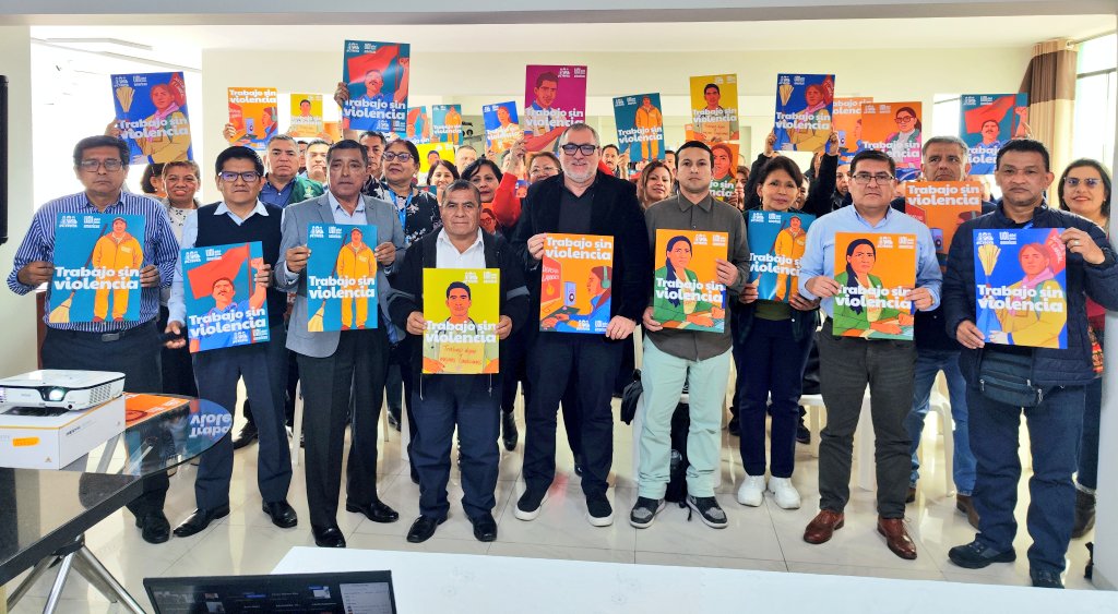 FedCut's tweet photo. 📣 ¡Inicia la Asamblea Informativa de Secretarios Generales!!  @marcio_monzane -  @uniamericas , saluda a los secretarios generales a nivel nacional y enfatiza a luchar por  #trabajo sin violencia  #AsambleaGeneral https://t.co/uRXk9HV6TB