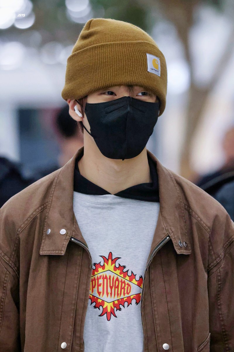 Jsys0205's tweet image. 241107 CDG🛬

#지성 #JISUNG #NCTDREAM #박지성 #엔시티드림