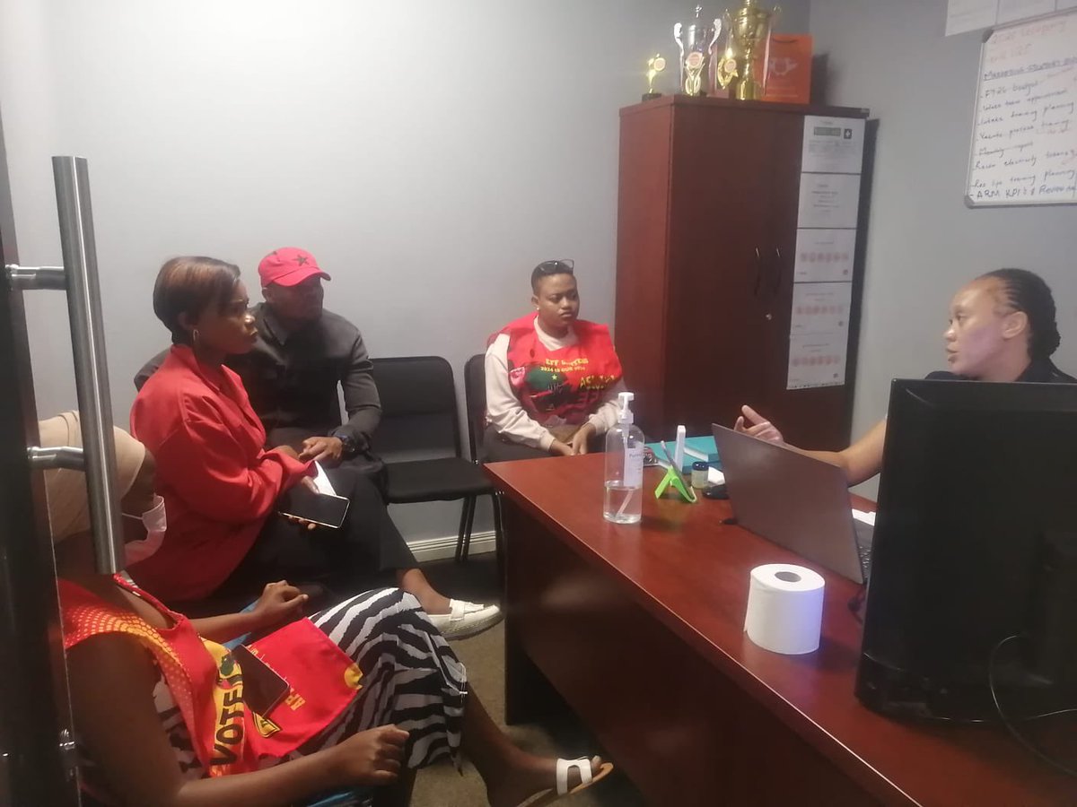 EFFJoburgCaucus's tweet photo. ♦️Earlier Today ♦️

@EFFSouthAfrica City of Joburg Cllr Thandiwe Mbambala met with Adowa Student Accommodation to ensure our students are housed as they finish exams. 

Agreement: no student will sleep outside! But NSFAS must pay up to secure Adowa’s partnership with CJC next year or risk losing it.

Education is a right, not a privilege!

#FreeDecolonisedEducation
#EFFDemandAction
#BlackChildEducation
