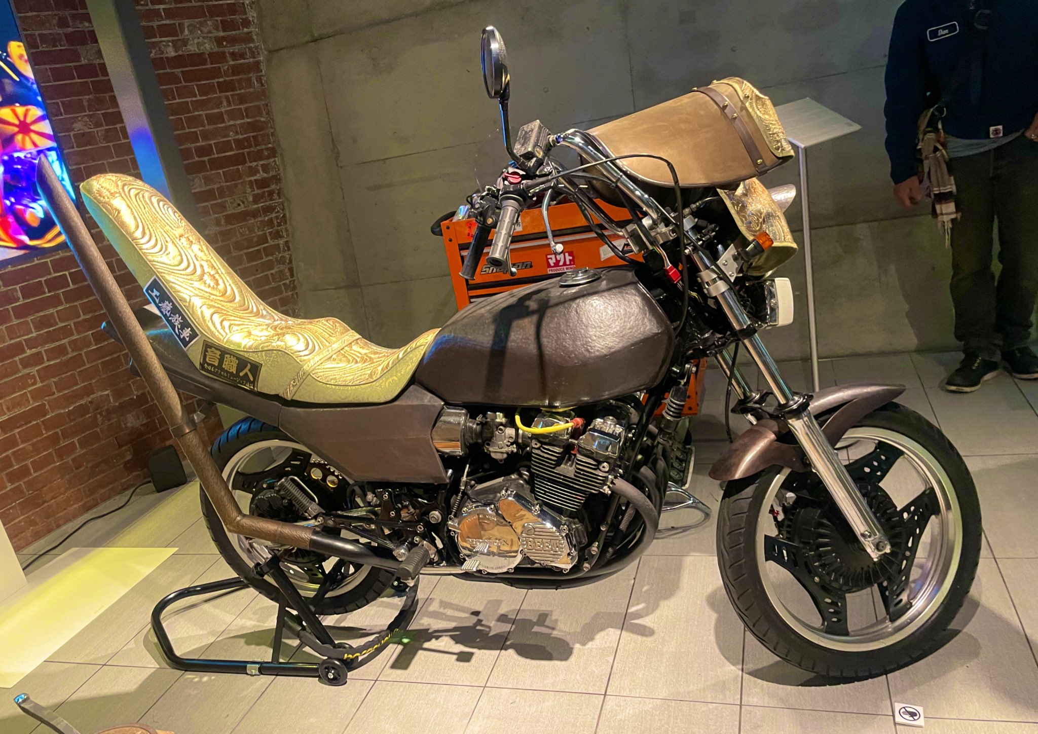 旭風防　旧車　族車 最終値下げ 旭風防 短風防 旧車 ヤレ ヤラレ 取り付け金具付き