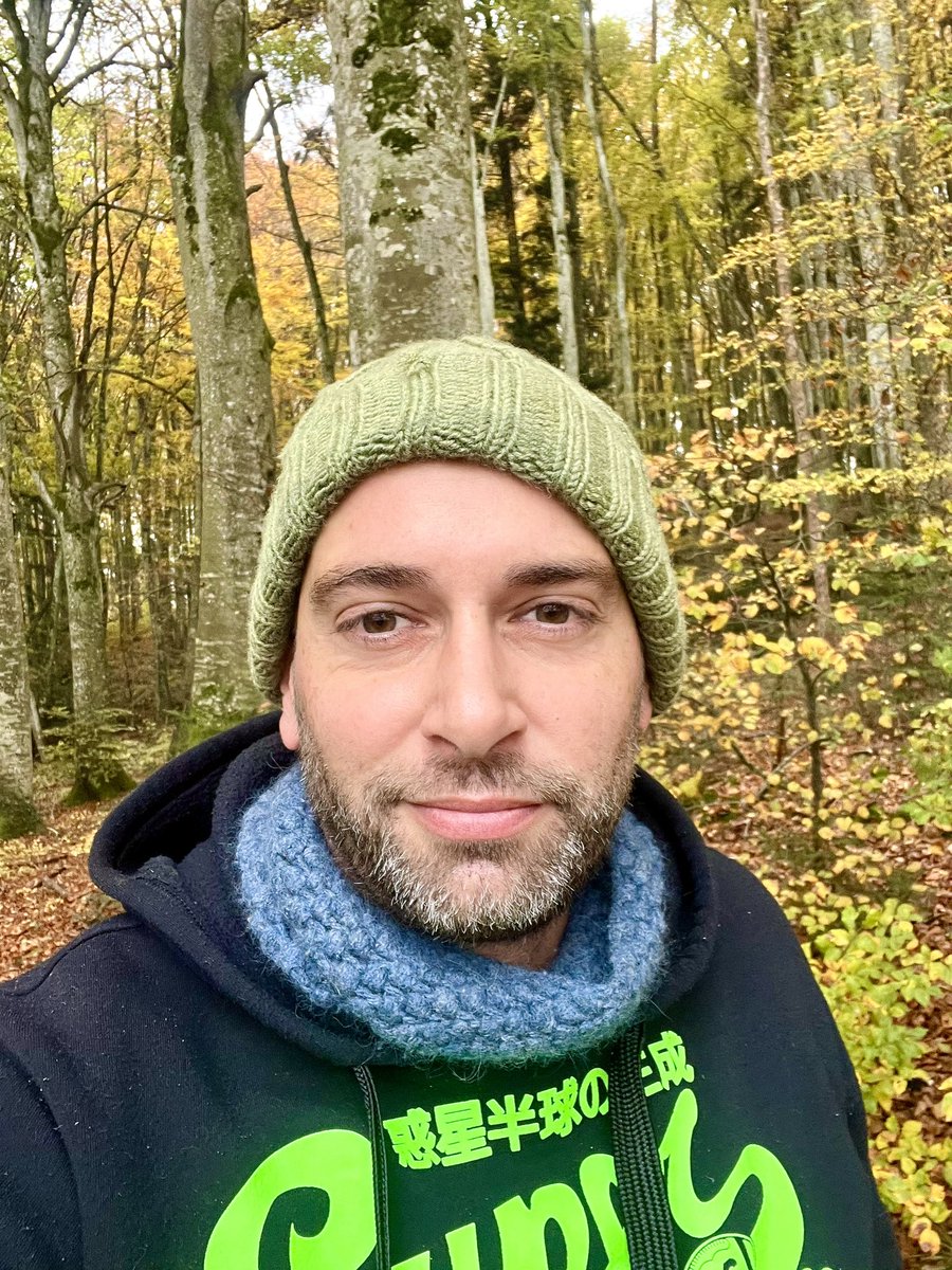 PierreMariotte's tweet photo. Summer fieldwork is done☀️
Winter fieldwork is starting❄️
Pruning fodder trees 🌳 in the #AgroForageTreeProject @agroscope @snsf_ch @JBotzas #agroforestry #hedgerow https://t.co/VKyEe03kmP