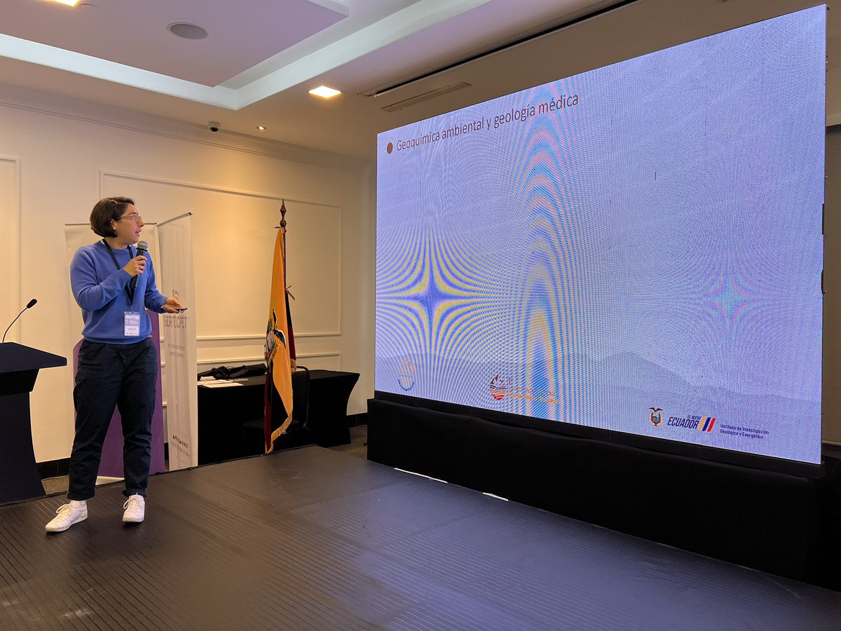 #SIMPOSIO | Juanita Sierra Salamanca  "Geoquímica ambiental de suelos y su relación con el contexto geológico: Experiencia del Servicio Geológico Colombiano", en el Primer Simposio Internacional de Geología, Minería y Metalurgia que desarrolla el <a href="/IIGE_Ec/">IIGE</a>.