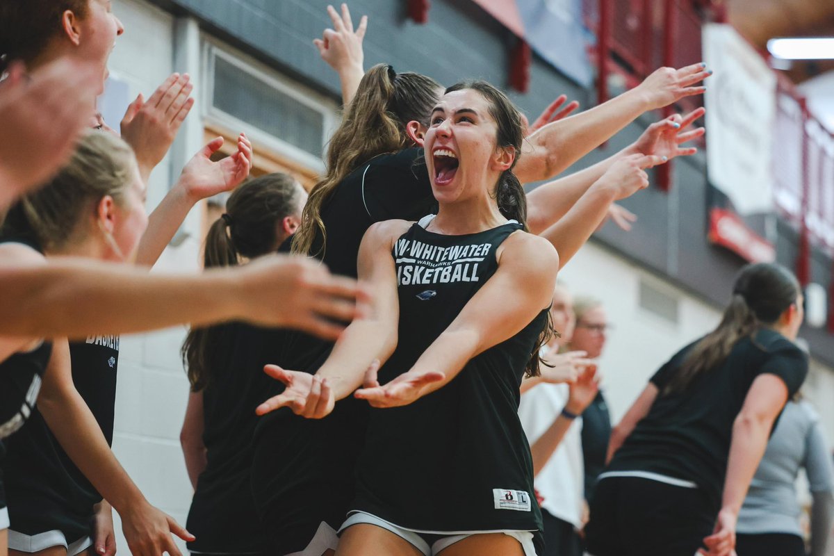 Mood because first game of the season is TOMORROW 😤

4:00 pm vs. #24 DePauw in Kachel Gym