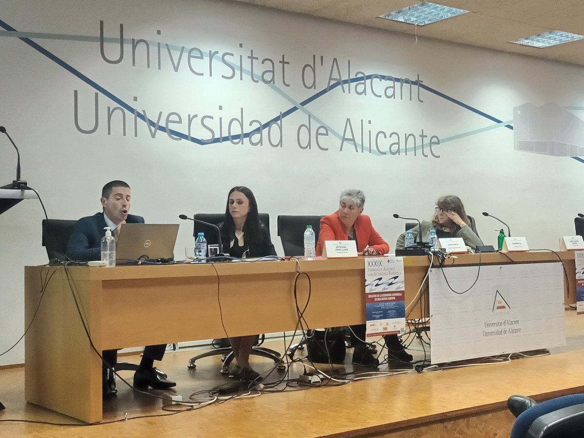 ALDE (@aldeconomia) on Twitter photo Arrancan las XXXIX Jornadas sobre Economía Española en la <a href="/UA_Universidad/">Universidad de Alicante UA</a> con una mesa destacada sobre los desafíos productivos en el contexto internacional, con Pepi García Grande <a href="/UAHes/">Universidad Alcalá</a>, Clara García <a href="/unicomplutense/">Complutense</a> y Salva Gil <a href="/UV_EG/">Universitat València</a>. Modera Estefania López Llopis. Arrancan las XXXIX Jornadas sobre Economía Española en la <a href="/UA_Universidad/">Universidad de Alicante UA</a> con una mesa destacada sobre los desafíos productivos en el contexto internacional, con Pepi García Grande <a href="/UAHes/">Universidad Alcalá</a>, Clara García <a href="/unicomplutense/">Complutense</a> y Salva Gil <a href="/UV_EG/">Universitat València</a>. Modera Estefania López Llopis.
