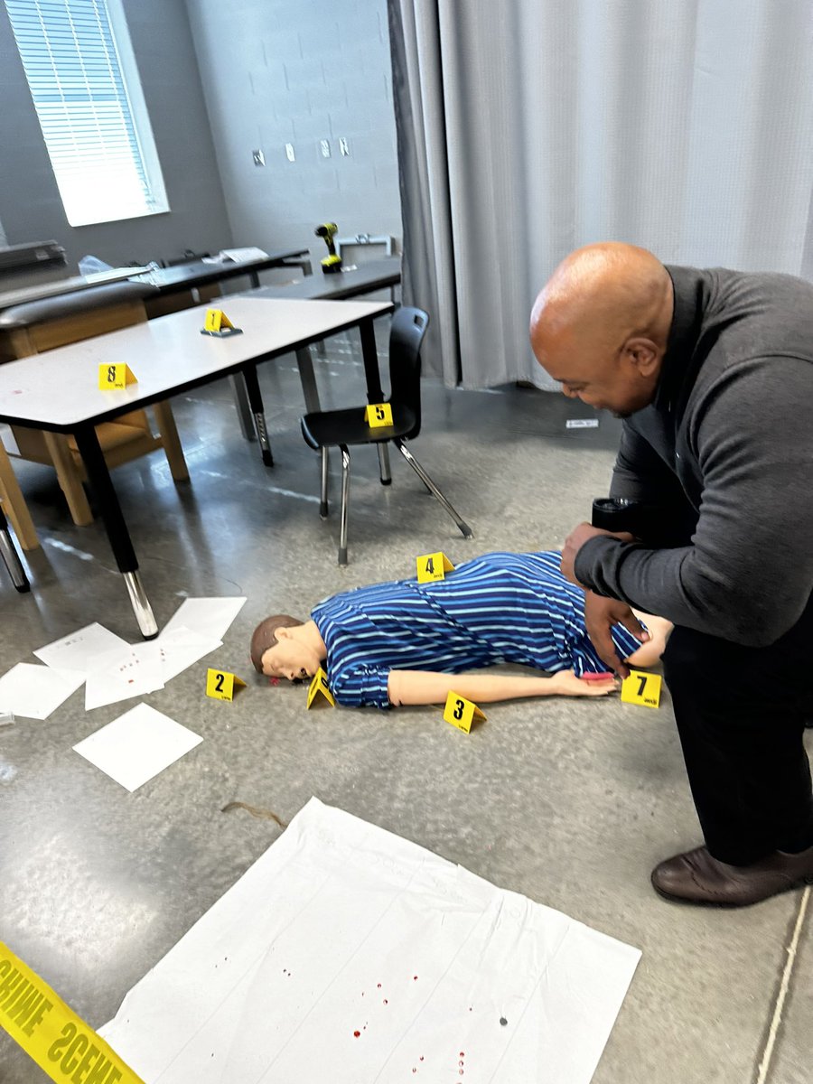 Fultondale High School (@fultondalehigh) on Twitter photo Principal Pryor visit Mr. Wangaard’s Project Lead the Way class today and investigated the mysterious death of Anna Garcia! 🧐 <a href="/Jefcoed6_12/">JEFCOED Secondary Curriculum 6-12</a> <a href="/JEFCOED/">Jefferson County Schools</a> Principal Pryor visit Mr. Wangaard’s Project Lead the Way class today and investigated the mysterious death of Anna Garcia! 🧐 <a href="/Jefcoed6_12/">JEFCOED Secondary Curriculum 6-12</a> <a href="/JEFCOED/">Jefferson County Schools</a>