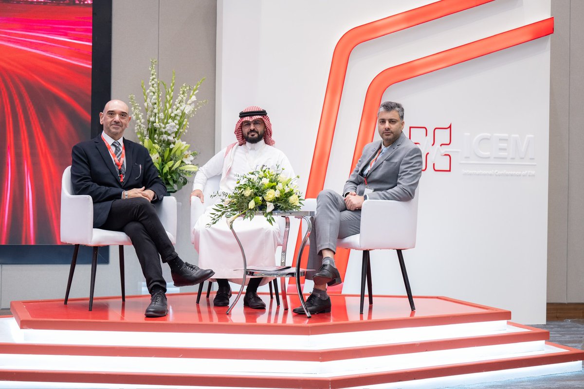 Privileged of speaking at the International Conference of Emergency Medicine, hosted by HMG.I presented on Mobile applications you must have!-Equip yourself with the best tools for emergency medicine. Essential apps save seconds, seconds save lives.