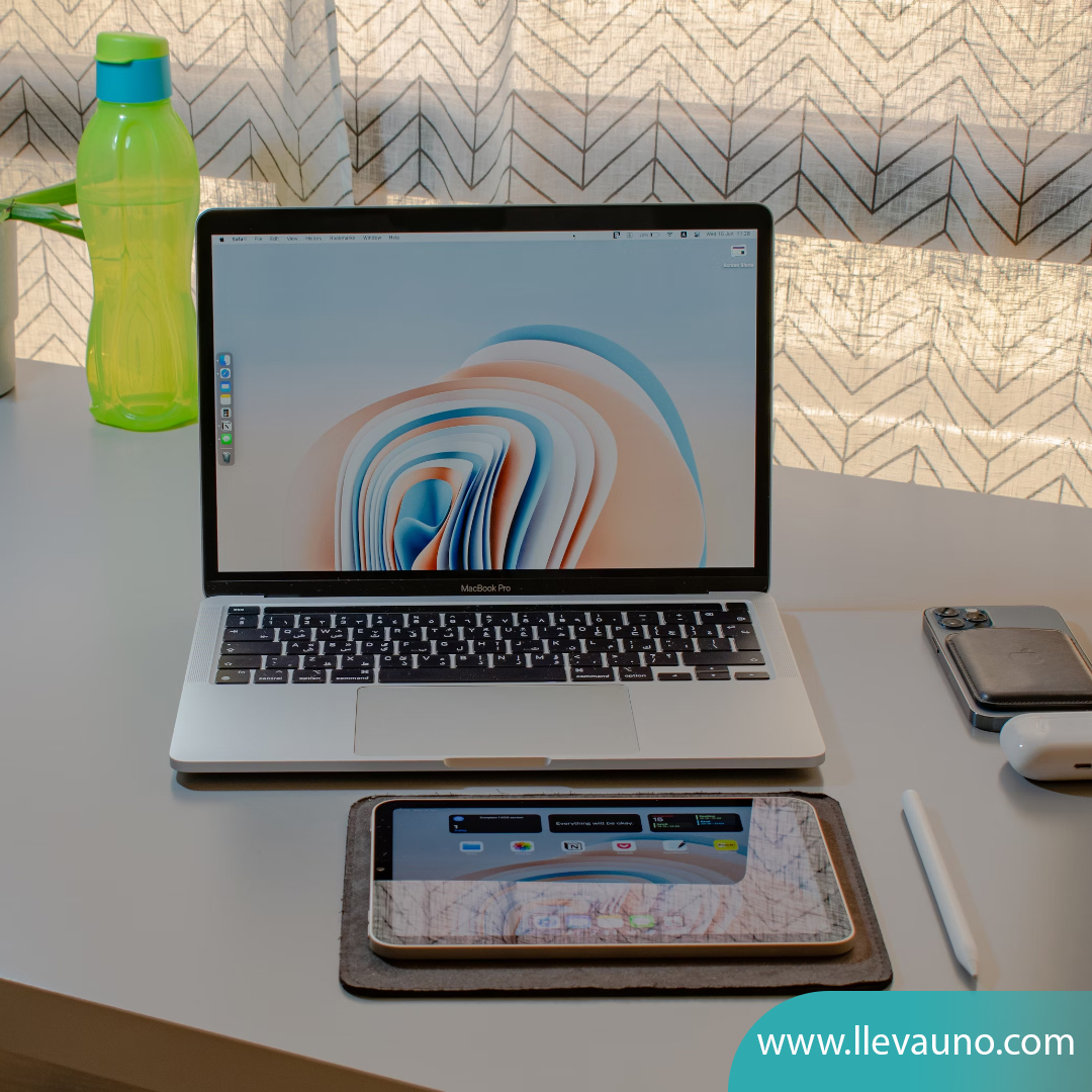 LlevaUno tweet media