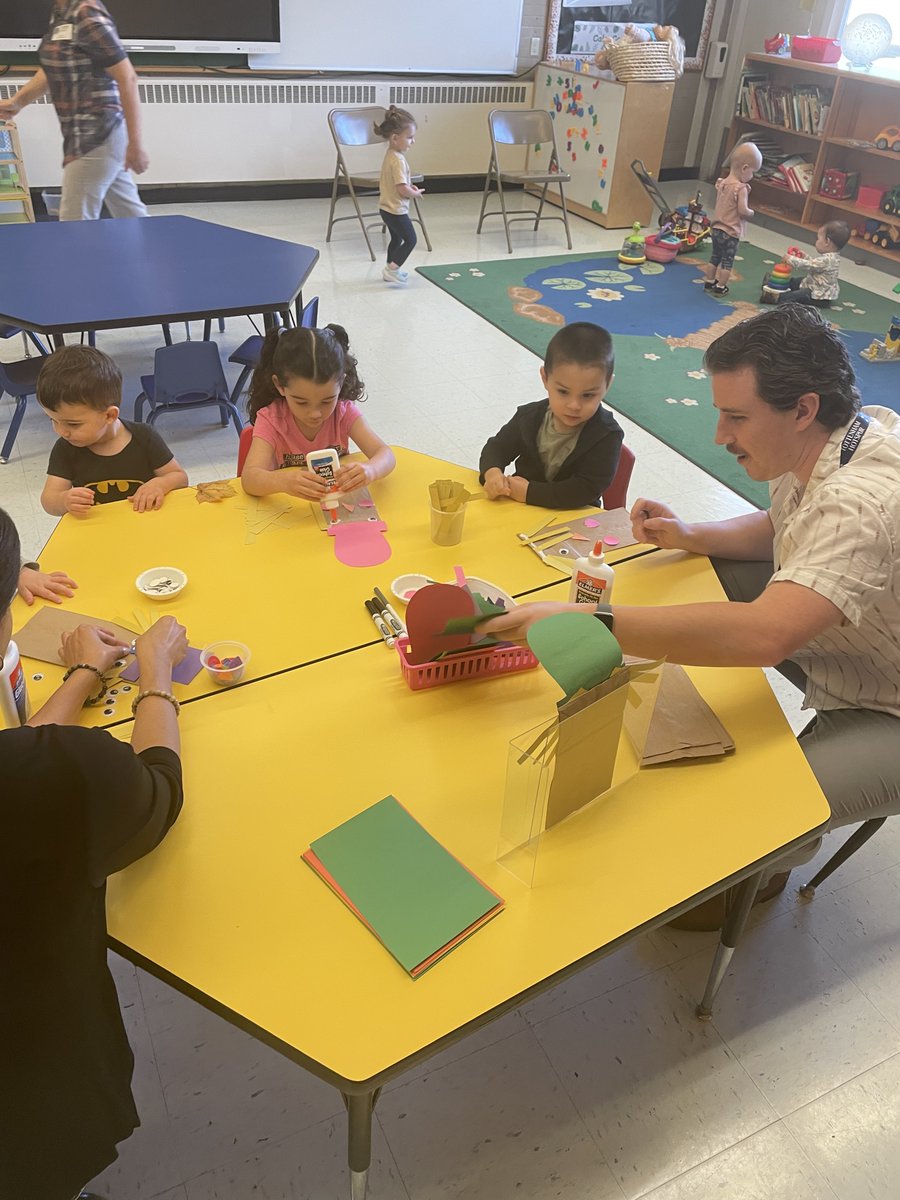 BristolFRC's tweet photo. We had so much fun Playing and Learning with our Home Child Care Providers this morning! https://t.co/Q01hcwGOKu