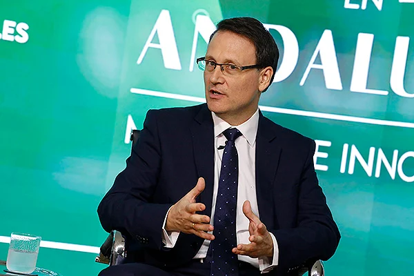 🤖La #FarmaciaHospitalaria de Andalucía aborda sus avances en una #mesa de Redacción #Médica, destacando el uso de #IA, #robots y métodos de optimización 

tinyurl.com/yrepmku8