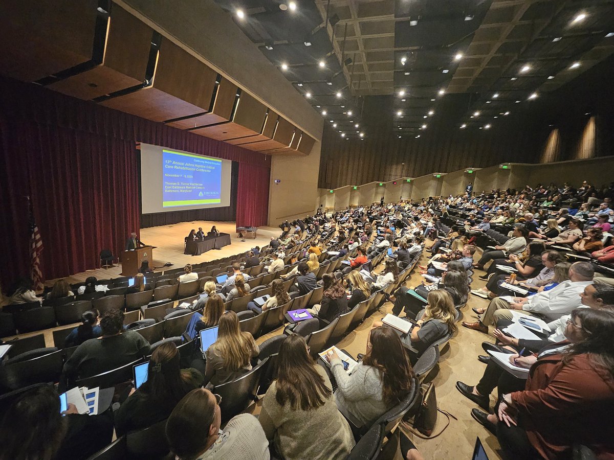 Arooj47013193's tweet photo. #ICURehab
#SLPeep
#HopkinsMedicine
Live Q&A at the 13th Annual ICURehab Conference led by @DrDaleNeedham https://t.co/wxGYpUV4bl