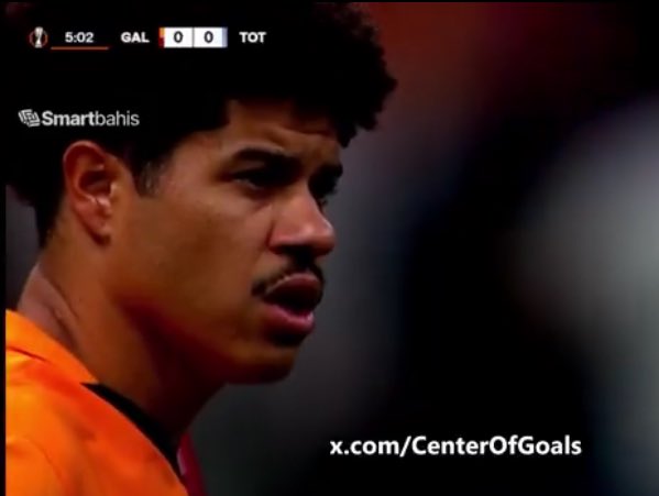 ekranda ne zaman şöyle bişey görünse beş saniye sonra gol oluyor