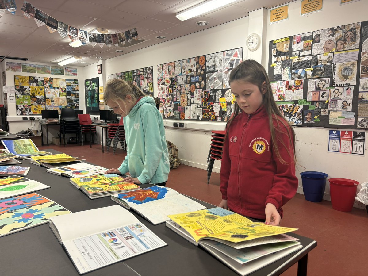 Great to welcome so many Y6 pupils and parents tonight <a href="/artCHS1/">artCHS</a> ! <a href="/officialCHS/">CHS</a>