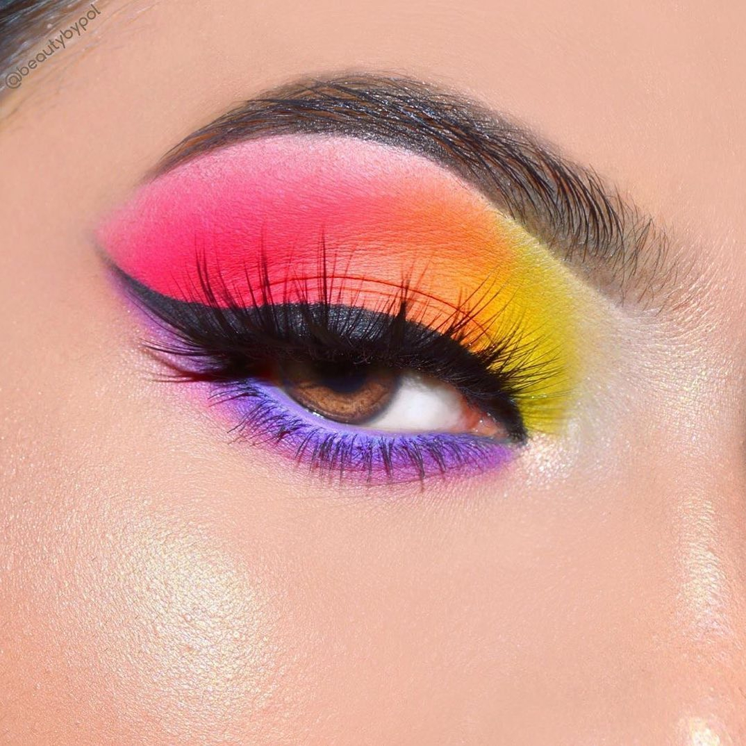 amyjunelashes's tweet photo. Obsessed with this fierce Bettie 3D Lash look by the amazing @beautybypol! Those wispy strands and the cat-eye shape are seriously giving us major #LashGoals.#AmyJuneLashes https://t.co/HGNVfylyFd