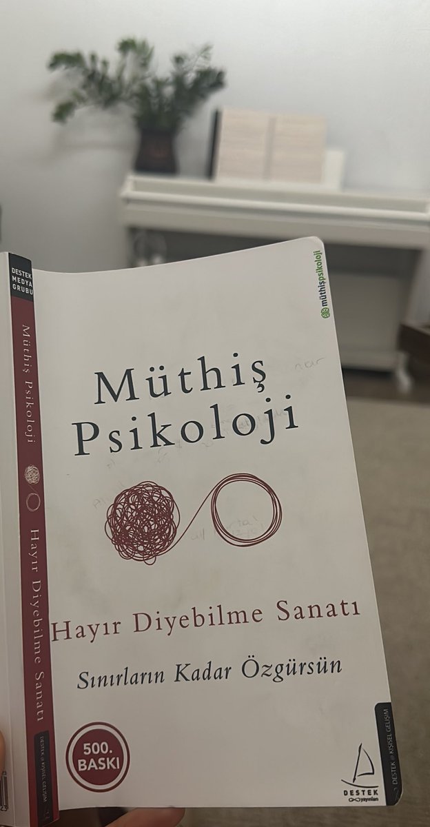 “Bu hayatın yarısı çok hızlı evet demekle, diğer yarısı da zamanında hayır diyememekle geçiyor.”

Josh Billings