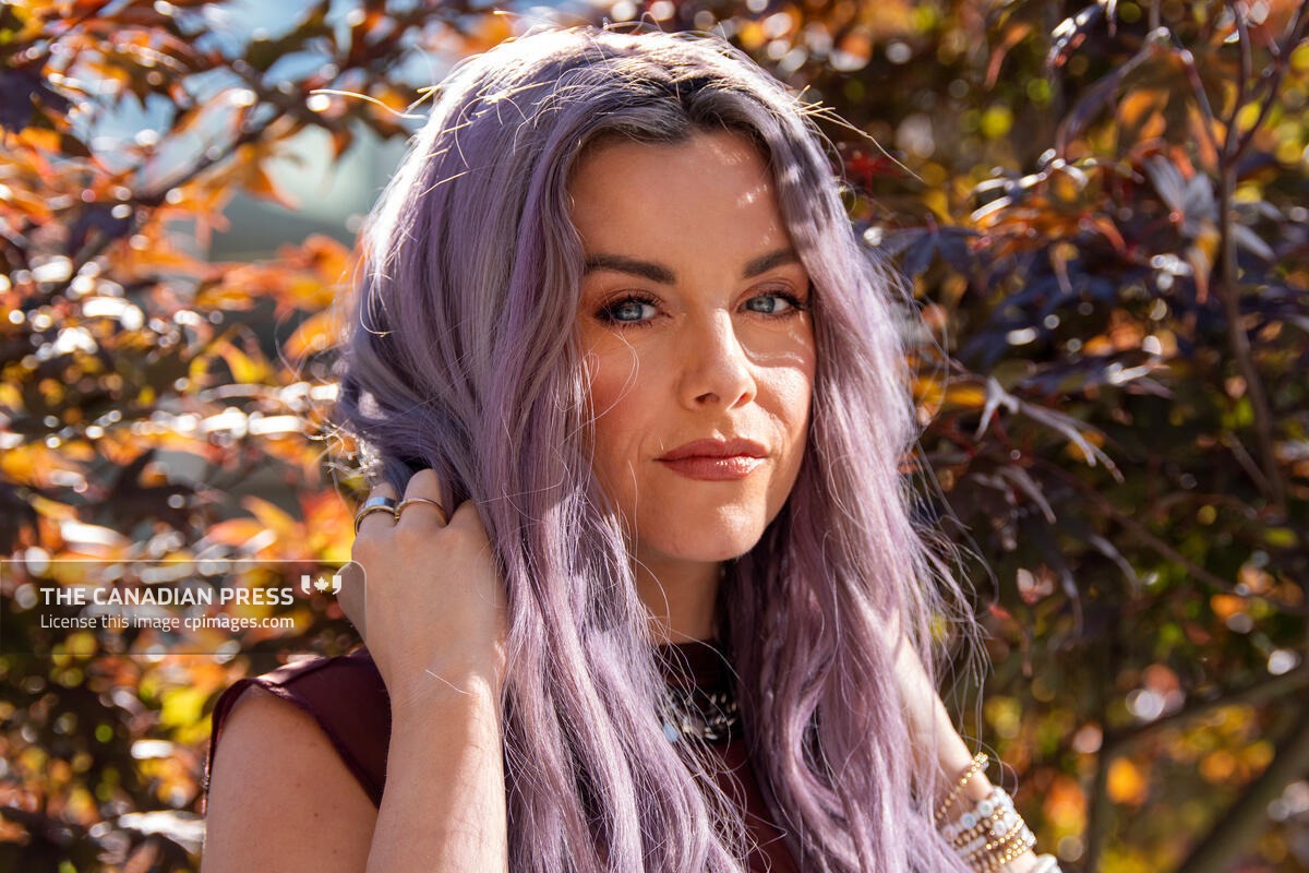 “I put so much of my worth ... into my job. When that was taken away ... I was like, 'Who am I?'"

@LindsayEll was on a precipice, facing an eating disorder and questions about her music career. Now she's got a new sound and a new outlook. 

My story: bit.ly/4fwzuZT