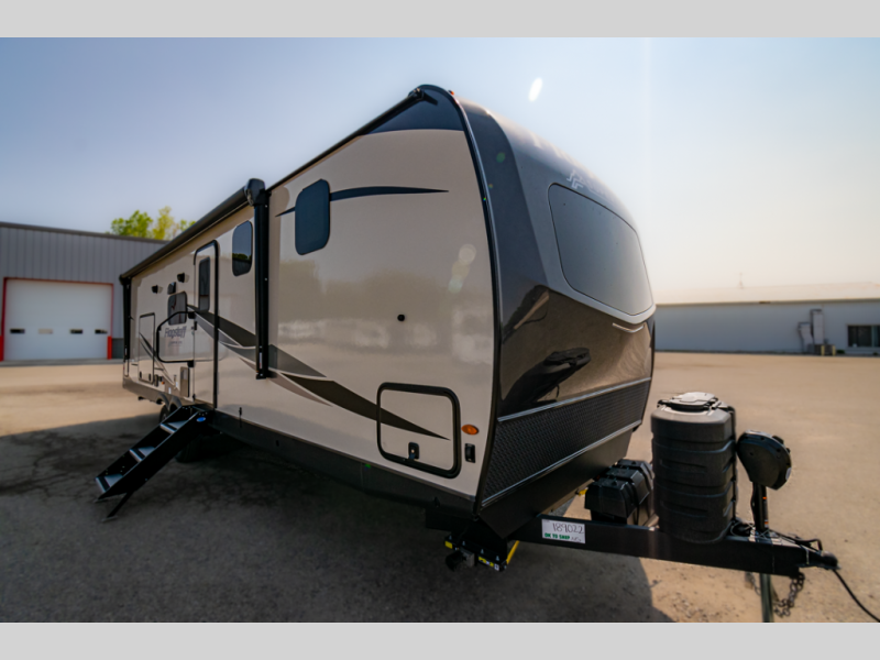 😎 Looking for a spacious RV with a washer/dryer prep, click here! 👉 rpb.li/rue3lG This New 35-foot 2023 Forest River RV Flagstaff Super Lite 29RBS sleeps 5, has 2 slides, and weighs 7,854 lbs! 📅
Black November Price $42,990
#GillettesInterstateRV #Travel #Travel #RV