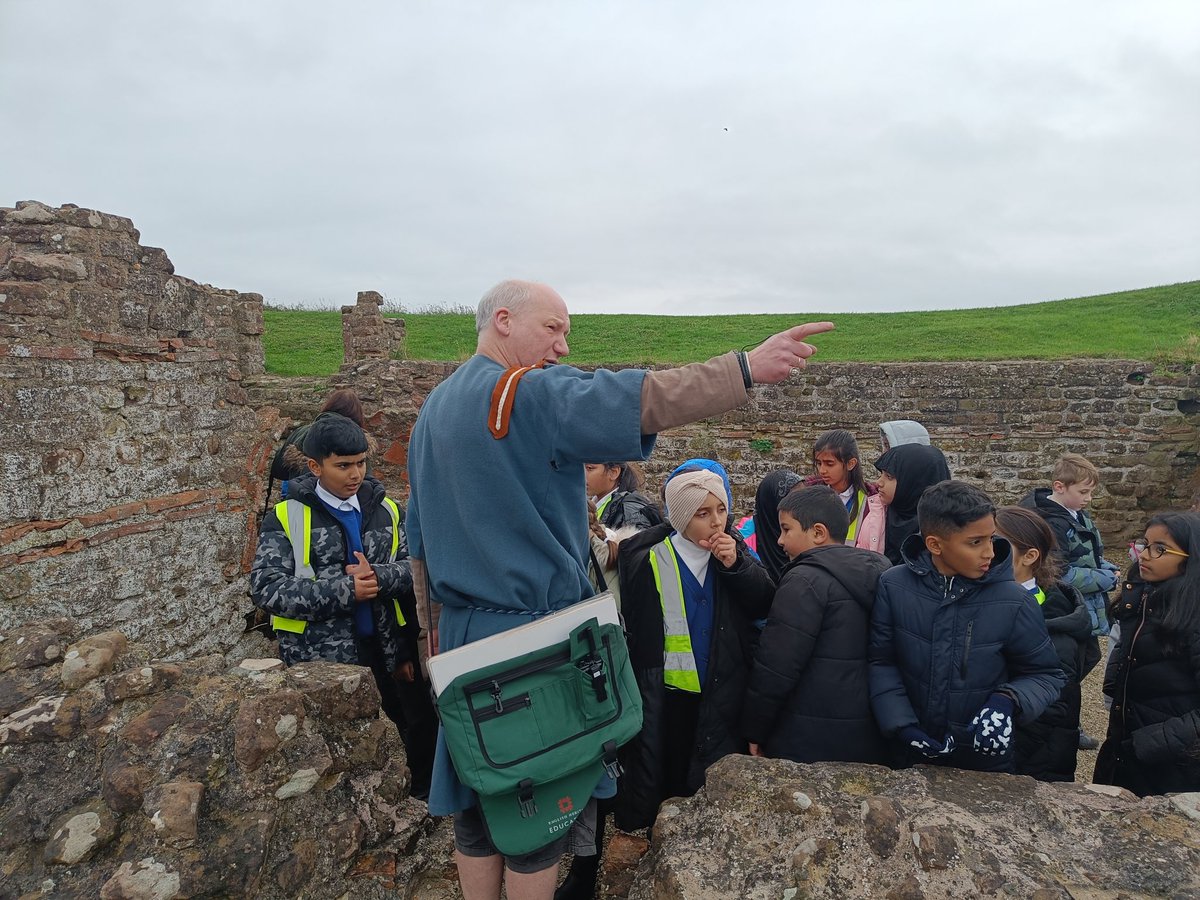 MissEChadney's tweet photo. #LLF4EC had an amazing time at Wroxeter Roman City. The children loved looking around the remains of  Roman buildings, and they were excellent role models 🧐😊

@lea_forest_info @Lea_Forest_HT @Lift_Lea_Forest @LLF_Dep @LLF_DHT https://t.co/wXNovrCjKX