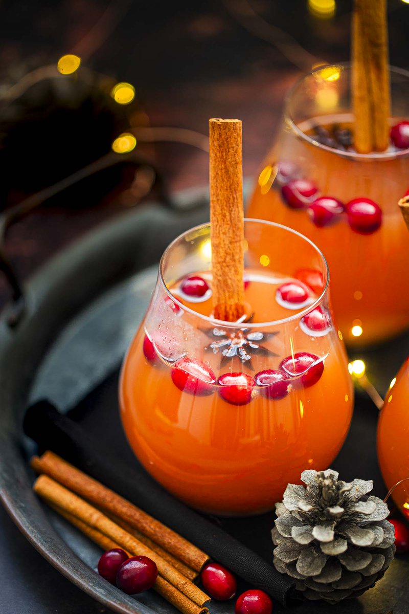 SH (@sandhyaskitchen) on Twitter photo Warm up with a cozy cup of homemade Instant Pot Apple Cider! 🍎🍊✨. Perfect for chilly days!
Recipe: sandhyahariharan.co.uk/instant-pot-ap…
#InstantPotAppleCider #FallFlavors #cozydrinks #thanksgiving2024 #holidayrecipes <a href="/InstantPotUK/">Instant Pot UK</a> Warm up with a cozy cup of homemade Instant Pot Apple Cider! 🍎🍊✨. Perfect for chilly days!
Recipe: sandhyahariharan.co.uk/instant-pot-ap…
#InstantPotAppleCider #FallFlavors #cozydrinks #thanksgiving2024 #holidayrecipes <a href="/InstantPotUK/">Instant Pot UK</a>