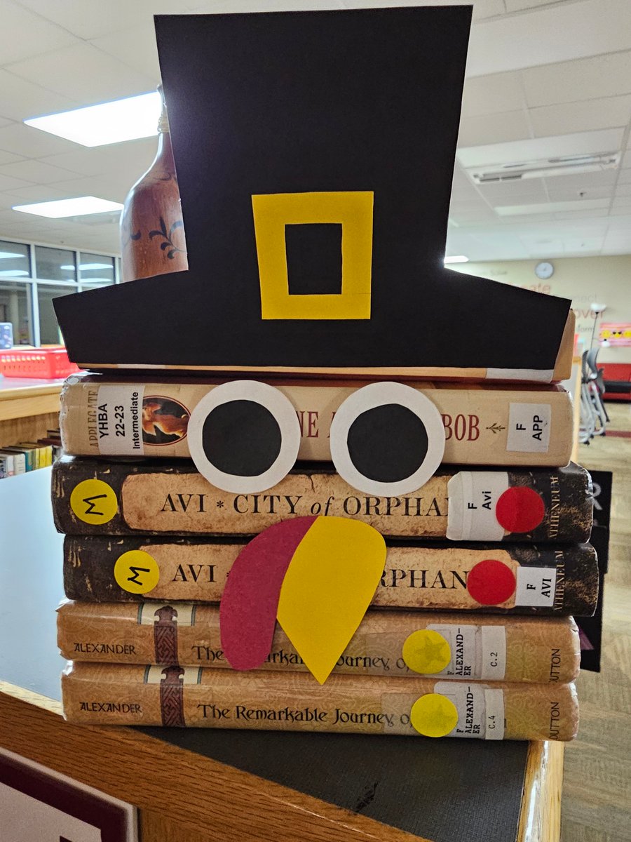 This turkey is gobbling up good books in your school library!  Come down and check out a Nonfiction book during KNOWvember before they're all gone! #WarrenReads