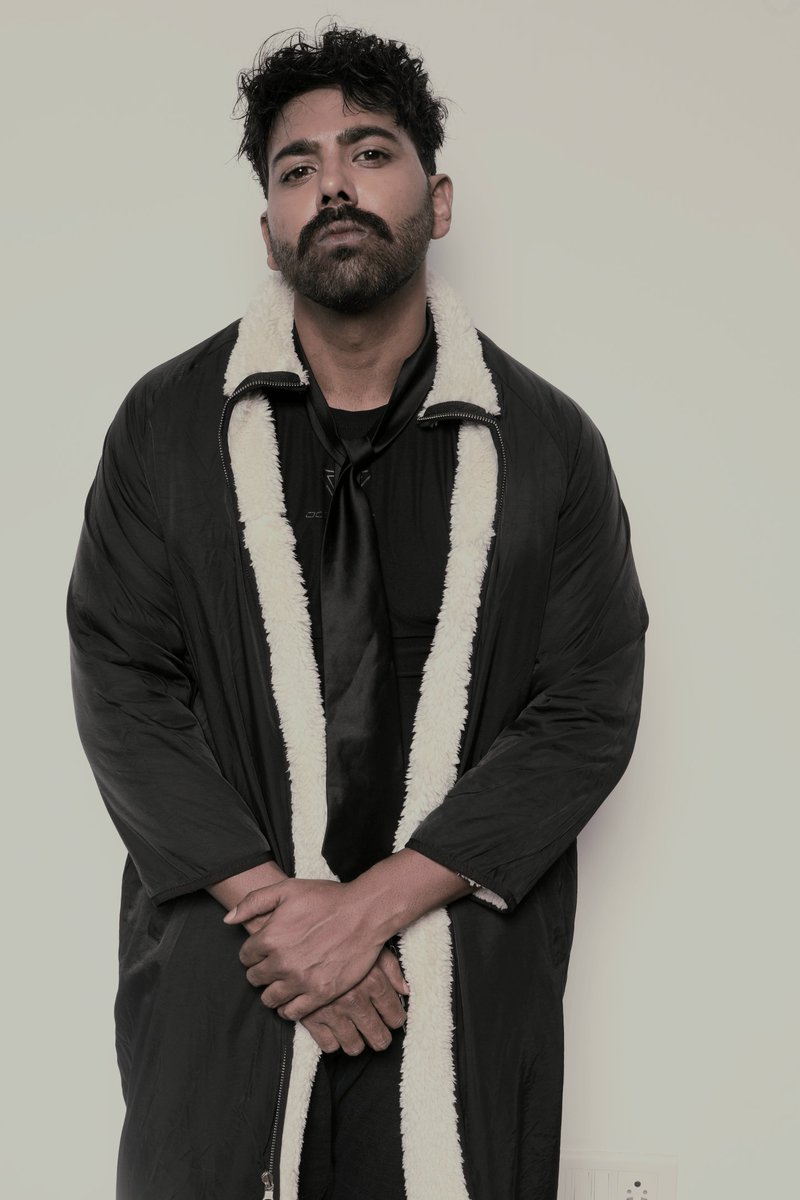 Inam81295736's tweet image. Is it November already?! Let that sink in ...
.
.
#inamquotes #inamstories #november #sinkin