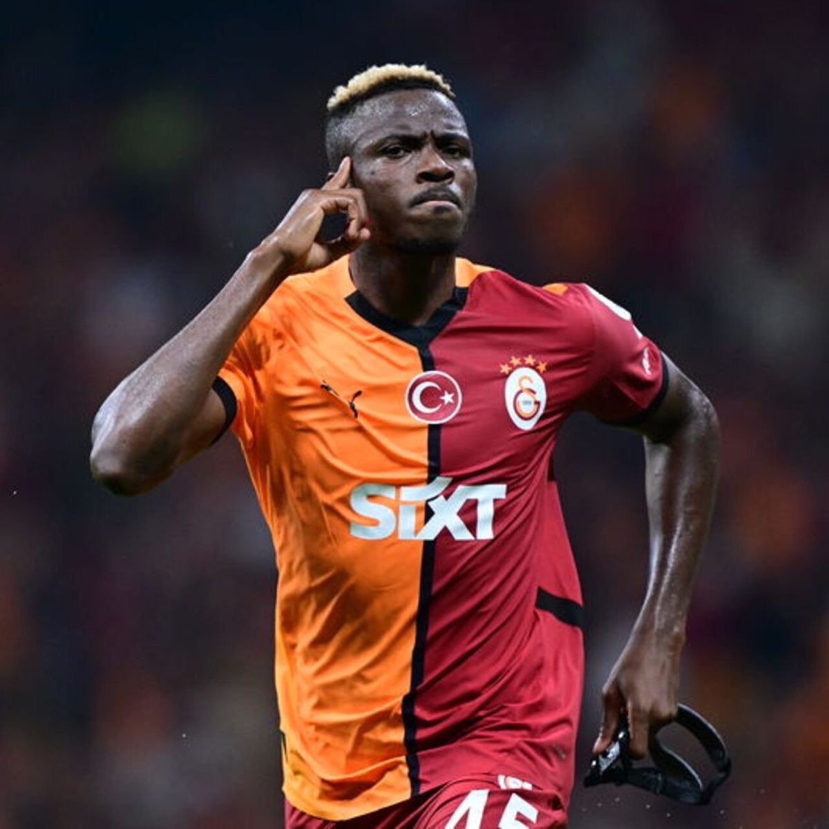 Sadece Victor Osimhen’i olanlar bu tweeti beğenebilir mi.😎