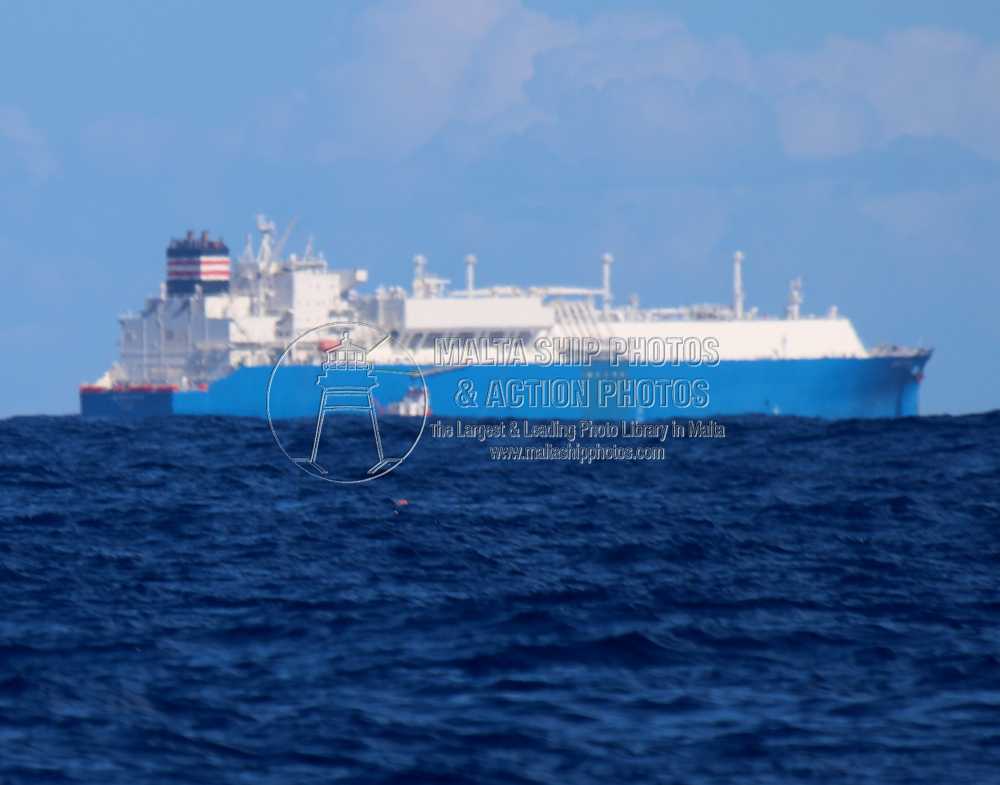 Shipguru's tweet photo. #NYK #SouthKoreanbuilt #LNG #gas_carrier #LNG_ENDEAVOUR #crewchange off #grandharbourmalta - 20.10.2024 - https://t.co/nfgboxc3g3 - NO PHOTOS can be used or manipulated without our permission @worldshipsoc @ShipNews @Rich_Ships @ShipsInPics @ShippingMag @ShippingMagnate https://t.co/CePoxTDfq9