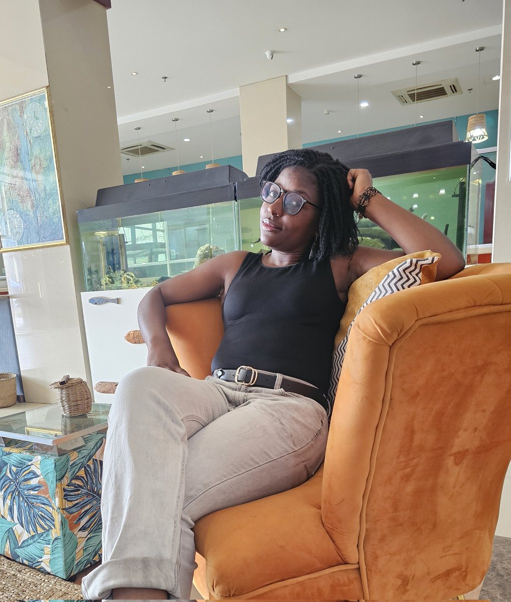 mwale_vee's tweet photo. Occupation: elder sister 🥰🦋💙 https://t.co/jgPv3zuaZP