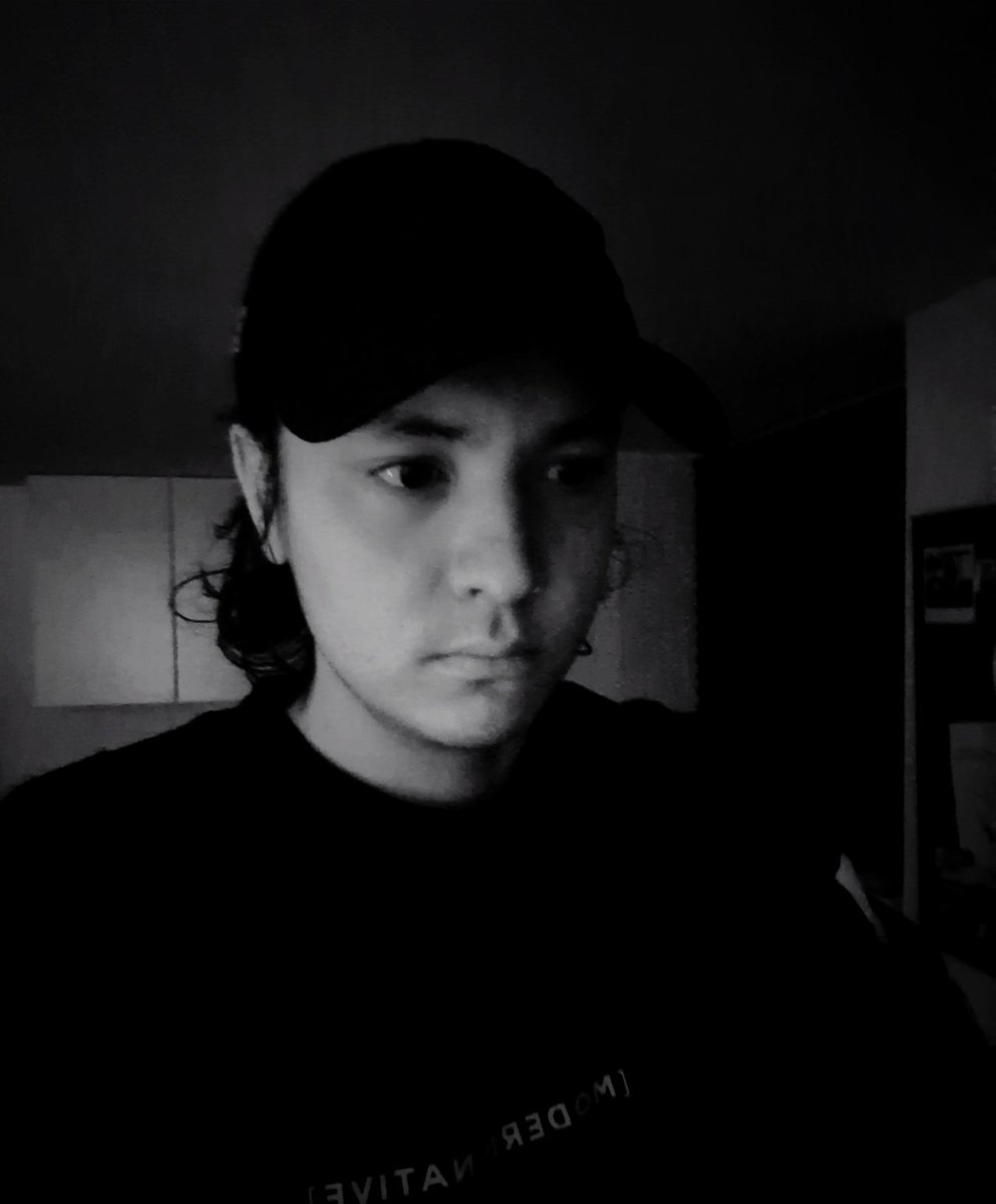 MythyMoo tweet media