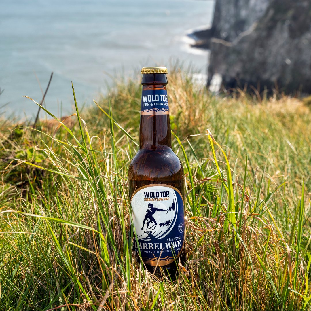woldtopbrewery's tweet photo. Part of our Ebb &amp; Flow series, in collaboration with the @SpiritYorkshire, Wold Top’s gluten-free Barrel Wave. 🍺✨

Produced by ageing Scarborough Fair IPA, in whisky casks for 8 months,  at 9.1% ABV, this is a special occasion drink!

#BarrelWave #WoldTopBrewery https://t.co/RHZGQRqqB7