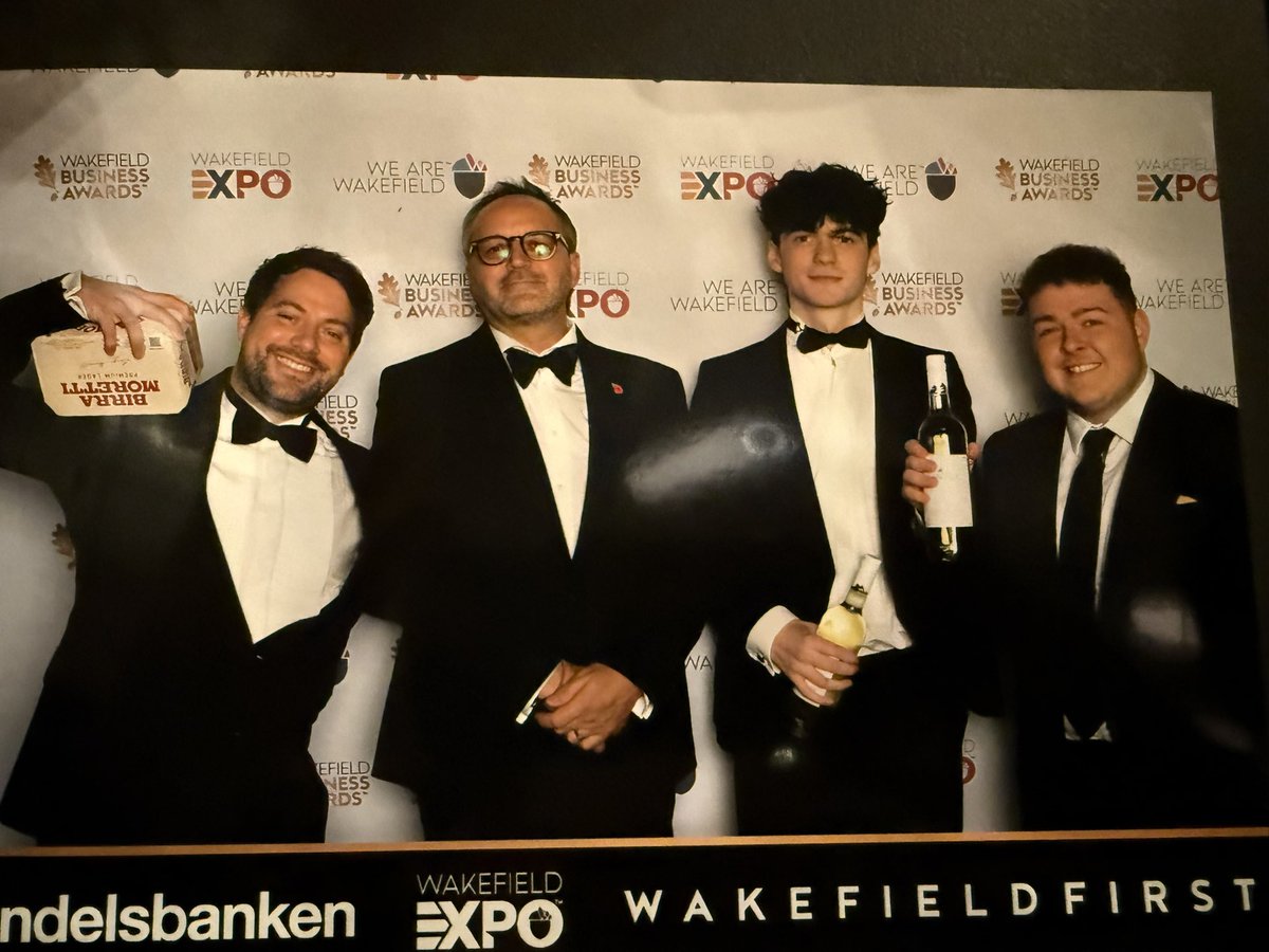 Darren Bailey tweet media