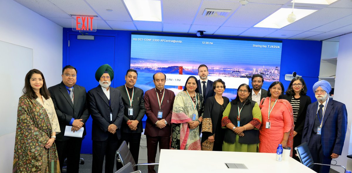 India at UN, NY (@indiaunnewyork) on Twitter photo #IndiaAtUN
Distinguished MPs from🇮🇳had a comprehensive briefing at <a href="/UNDP/">UN Development</a> on India-UNDP partnership, spanning decades. ASG <a href="/kanniwignaraja/">Kanni Wignaraja</a> highlighted key achievements in SDGs across states in India. Discussed challenges and opportunities for effective delivery of UNDP programmes. #IndiaAtUN
Distinguished MPs from🇮🇳had a comprehensive briefing at <a href="/UNDP/">UN Development</a> on India-UNDP partnership, spanning decades. ASG <a href="/kanniwignaraja/">Kanni Wignaraja</a> highlighted key achievements in SDGs across states in India. Discussed challenges and opportunities for effective delivery of UNDP programmes.