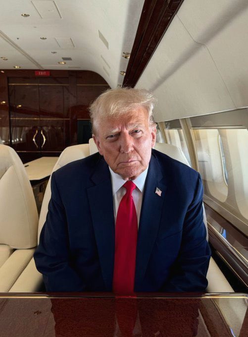 GeneralMark75's tweet photo. 🚨BE HONEST:

Describe President Trump in ONE word?

I want to get a sense of what Trump  Supporters think on 𝕏 !! https://t.co/7PAo9ba2TM