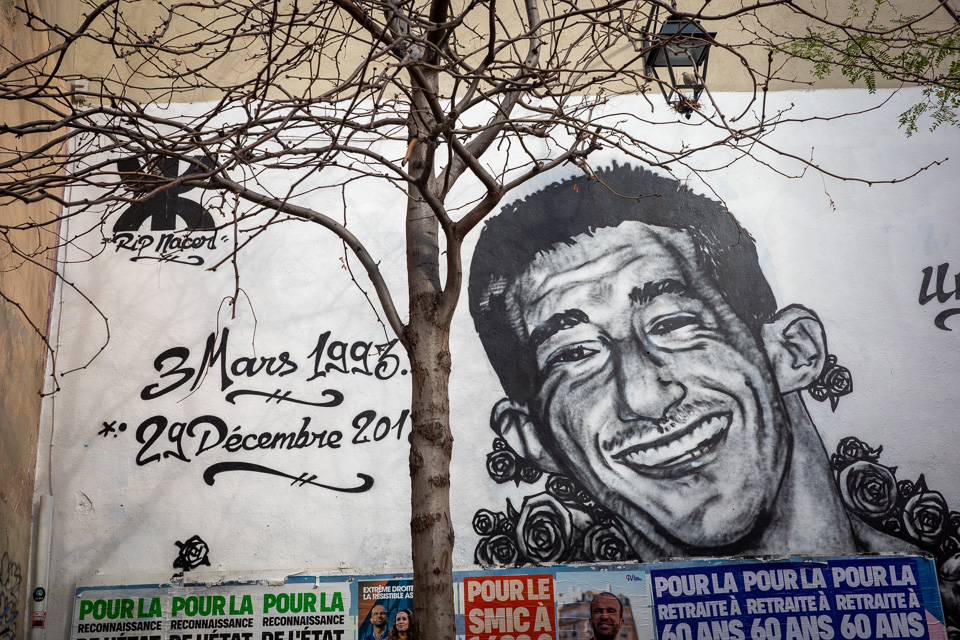 stephenhuenph's tweet photo. #streetphotography #photography #marseille https://t.co/s99ojYzWmK