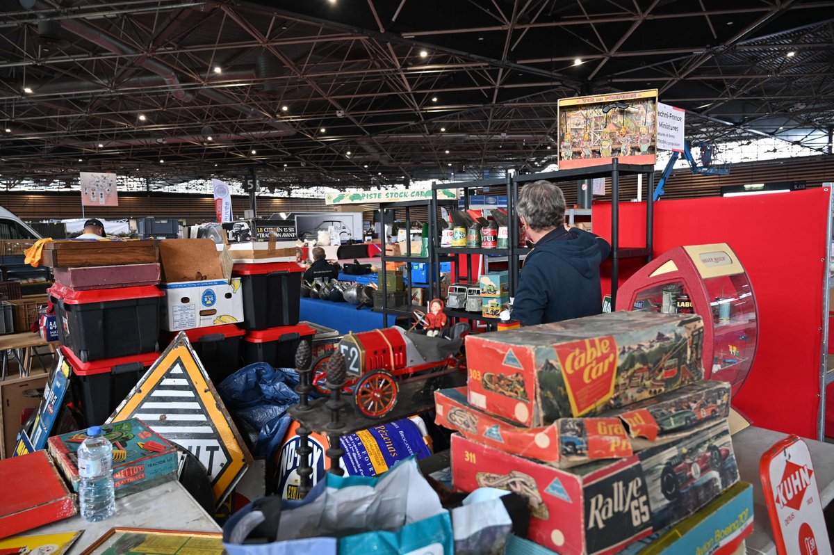 ✨ Après une journée intense de montage, nos exposants ont mis tout leur cœur pour peaufiner leurs stands pour vous offrir une expérience inoubliable.

Encore quelques heures avant le grand début ! Nous avons hâte de vous accueillir demain dès 9h !

Vous êtes prêts ? 🔥