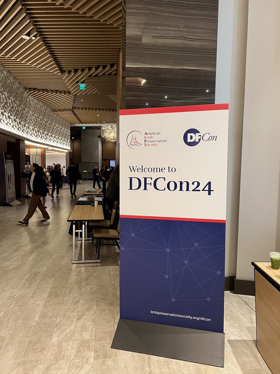 anaiem91's tweet image. Kickstarting #DFCon24 @ALPSlimb #LimbSalvage